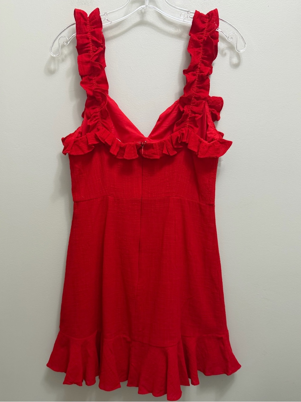 Selfie Leslie Ruffle Mini Dress Strapless Red Size M NWT NEW - Picture 4 of 11
